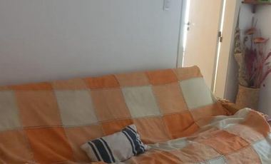 DEPARTAMENTO 2  AMBIENTES  INTERNO CON PARRILLA SIN EXPENSAS