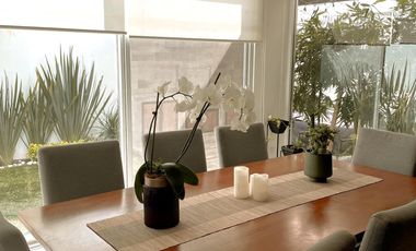 VENTA DE CASA EN FRACCIONAMIENTO ALTO LAGO CON AMPLIA TERRAZA