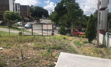 LOTE EN ARRIENDO AVENIDA DEL RÍO - PEREIRA