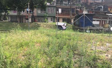 LOTE EN ARRIENDO AVENIDA DEL RÍO - PEREIRA