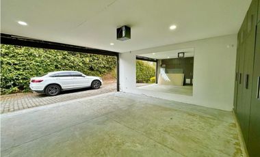 Espectacular casa en Arriendo Las Palmas Medellín