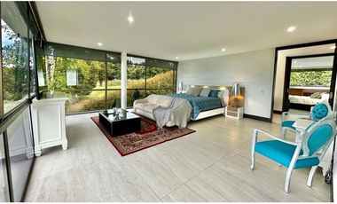 Espectacular casa en Arriendo Las Palmas Medellín