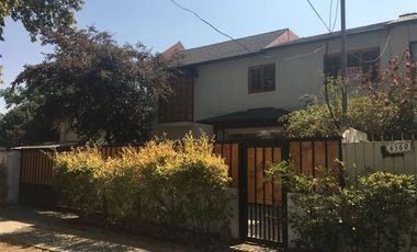 Casa en Venta en Candelaria Goyenechea casi esquina Vespucio