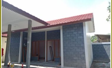 Rumah Klasik Megah Dekat TOL Prambanan Dan Fasum