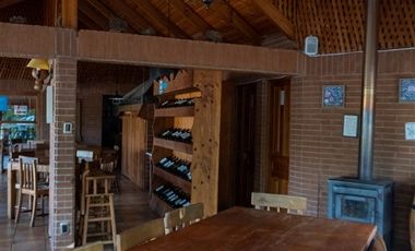 Restaurante, supermercado y Casa en venta en Pencahue