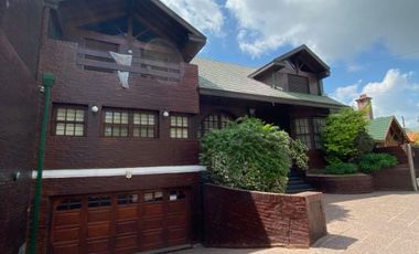 Casa en venta en Barrio Parque