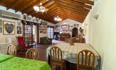 Casa en venta en Barrio Parque