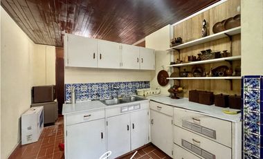 VENDO CASA EN ALTOS DEL GOLF (4)