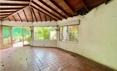 VENDO CASA EN ALTOS DEL GOLF (4)