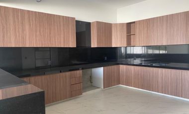 Estrene residencia moderna, en privada de 5 casas