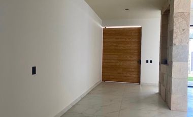 Estrene residencia moderna, en privada de 5 casas