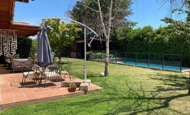 Casa en venta Adobes de Nogales, Machalí