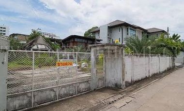 Land for sale in Bukkhalo, Bangkok