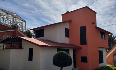 VENDO CASA EN LAGO DE GUADALUPE $4,100,000