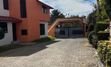 VENDO CASA EN LAGO DE GUADALUPE $4,100,000