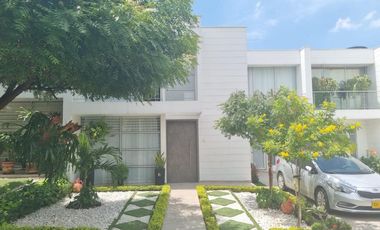 casa en arriendo/venta en la floresta. Cod A1065