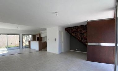 HOUSING DÚPLEX  3 DOR DE CATEGORÍA COCHERA EN CORAZON DE ARGÜELLO
