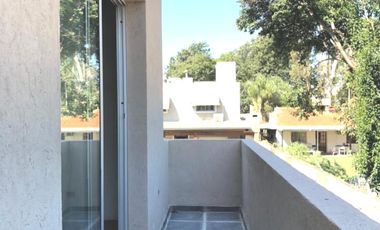 HOUSING DÚPLEX  3 DOR DE CATEGORÍA COCHERA EN CORAZON DE ARGÜELLO