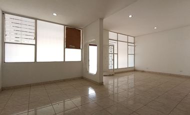 casa en arriendo en los caobos. Cod A29862
