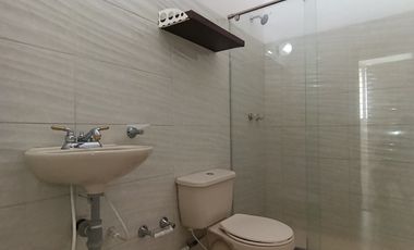 casa en arriendo en los caobos. Cod A29862