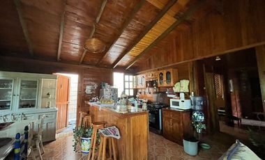 2 casas de madera de 1 nivel