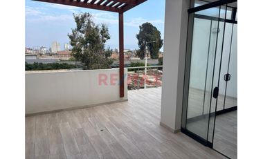Alquiler De Casa En Condominio