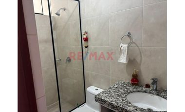 Alquiler De Casa En Condominio