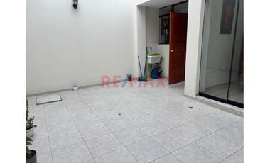 Alquiler De Casa En Condominio