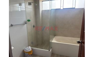 Alquiler De Casa En Condominio