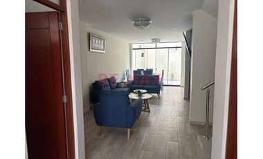 Alquiler De Casa En Condominio