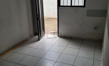 Local comercial en venta en Jardines de Cerro Gordo, Ecatepec de Morelos, México