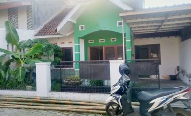 Rumah colomadu 105m 375jt