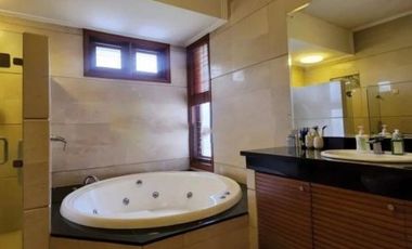 DIJUAL RUMAH di Jl KH MUHASYIM / CILANDAK, JAKSEL