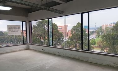 oficina en arriendo en chico norte. Cod A52052