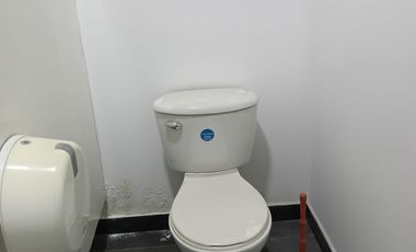 oficina en arriendo en chico norte. Cod A52052