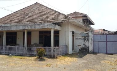 Jual Rumah dan Gudang Bekas Pabrik Daerah Kemasan Kota Kediri
