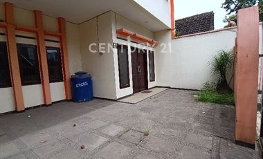 Rumah Siap Huni Di Komplek Pasadena Kota Bandung