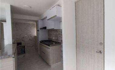 apartamento en arriendo en aguacatal. Cod A9190547