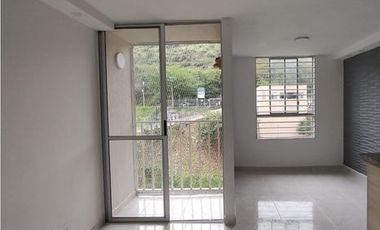 apartamento en arriendo en aguacatal. Cod A9190547