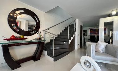 VENTA DE CASA EN FLORIDABLANCA PRADOS DE CAÑAVERAL. Cod V11226