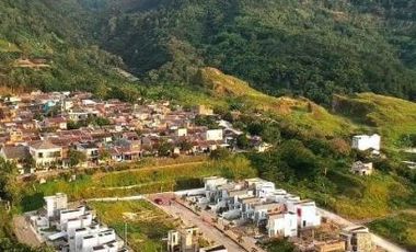 Cluster cantik mewah ala villa sejuk murah dkt UNPAD ITB IKOPIN DAN JATOS