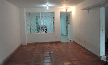 casa en arriendo en santa anita. Cod A725