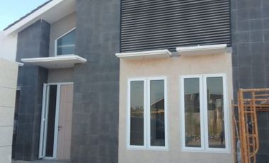 Rumah Dijual Siap Huni Lokasi di Perum Maharaja Residence, Menganti