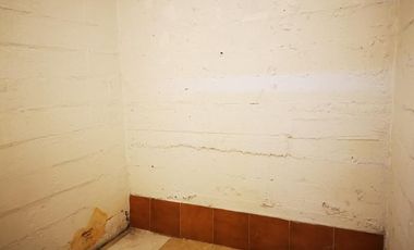 bodega en arriendo en centro comercial la quinta bodega 13. Cod A12369