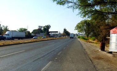 TERRENO EN VENTA A 5 MIN. DEL AEROPUERTO DE GUADALAJARA, CARRETERA A CHAPALA
