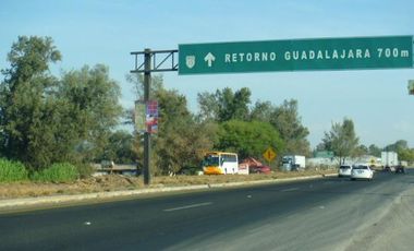 TERRENO EN VENTA A 5 MIN. DEL AEROPUERTO DE GUADALAJARA, CARRETERA A CHAPALA