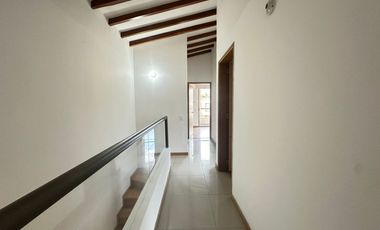 casa en arriendo/venta en itagüí. Cod A27713