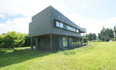 Casa nueva full equipada finas terminaciones   Loteo San Andrés