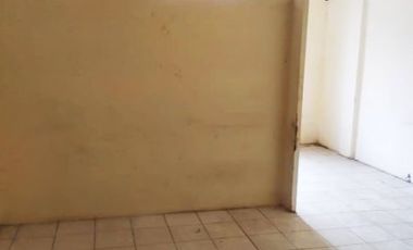 Disewakan Ruko Lokasi Strategis Cocok untuk Usaha