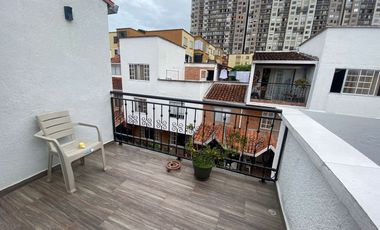 VENTA DE CASA FLORIDABLANCA CONJUNTO VILLAS DE MEDITERRANEO. Cod V8731